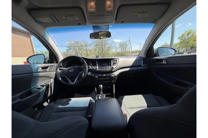 $7999 : 2017 Tucson Sport image 9