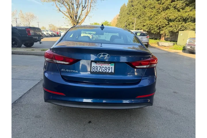 $16000 : Hyundai ELANTRA 2018 SEL 4dr image 4