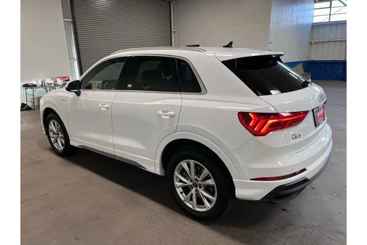 $28967 : Audi Q3 2025 AWD quattro S l image 5