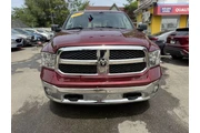 2022 RAM 1500 Classic SLT thumbnail