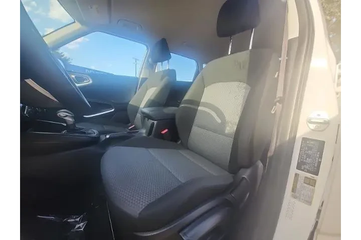 $17998 : Kia Soul 2023 LX 4dr Crossov image 8