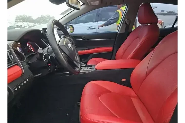 $35988 : Toyota Camry 2021 XSE V6 4dr image 3