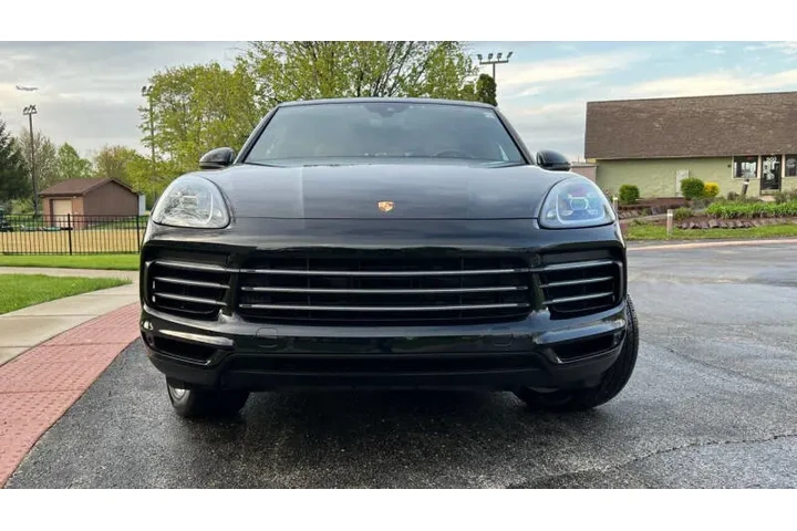 $44997 : 2019 Cayenne image 3