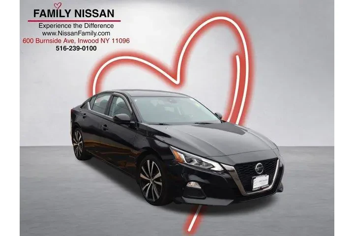 $15761 : Nissan Altima 2021 2.5 SR 4d image 1