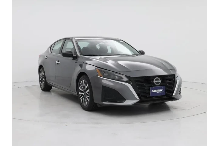 $20998 : Nissan Altima 2024 2.5 SV 4d image 1
