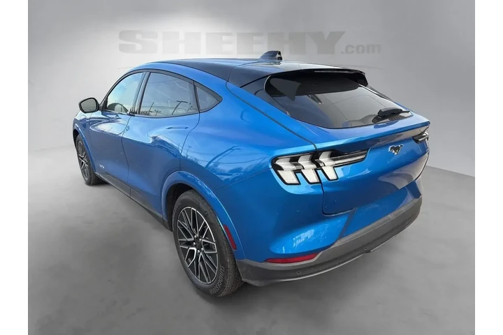 $38995 : Ford Mustang Mach-E 2025 AWD image 4