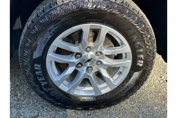 $20990 : 2019 Silverado 1500 RST image 8