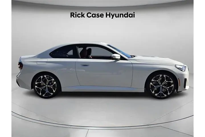 $35599 : BMW 2 Series 2025 230i 2dr C image 4