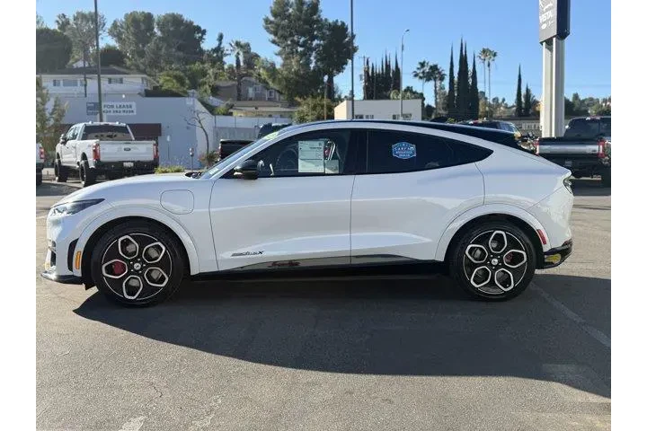 $27995 : Ford Mustang Mach-E 2022 AWD image 5