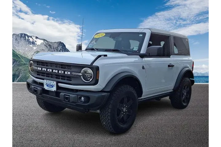 $39997 : Ford Bronco 2024 4x4 Black D image 3