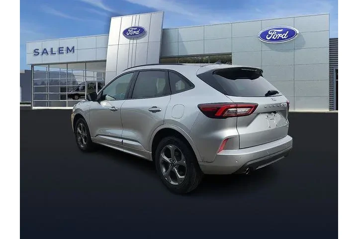 $25999 : Ford Escape 2023 AWD ST-Line image 5