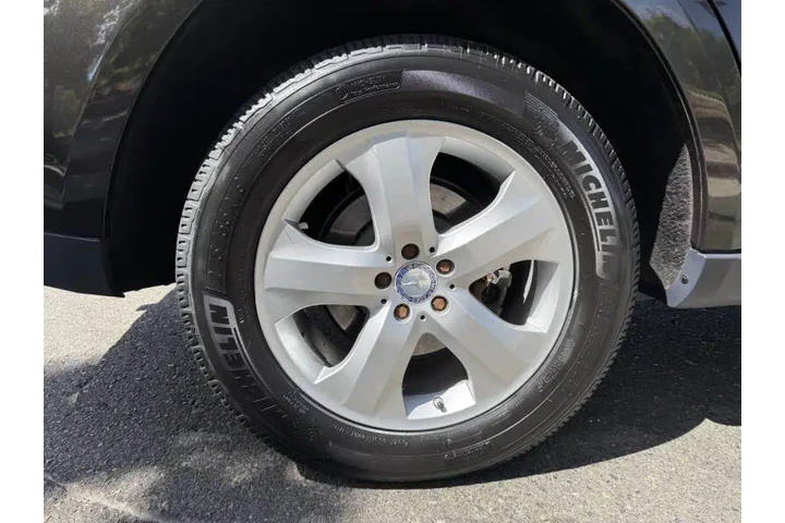 $9995 : 2011 Mercedes-Benz GL-Class G image 8
