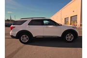 $28998 : Ford Explorer 2022 AWD XLT 4 thumbnail