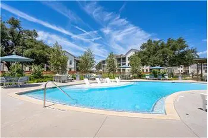 $1863 : Rental property with 3 bedro image 6