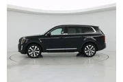 $27998 : Kia Telluride 2022 S 4dr SUV thumbnail