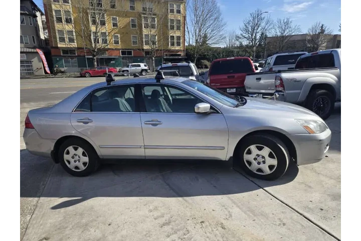 $4999 : 2007 Accord LX image 6