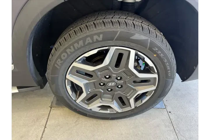 $23990 : Hyundai SANTA FE Hybrid 2022 image 10