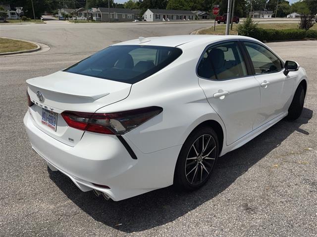 $29991 : PRE-OWNED 2024 TOYOTA CAMRY SE image 9