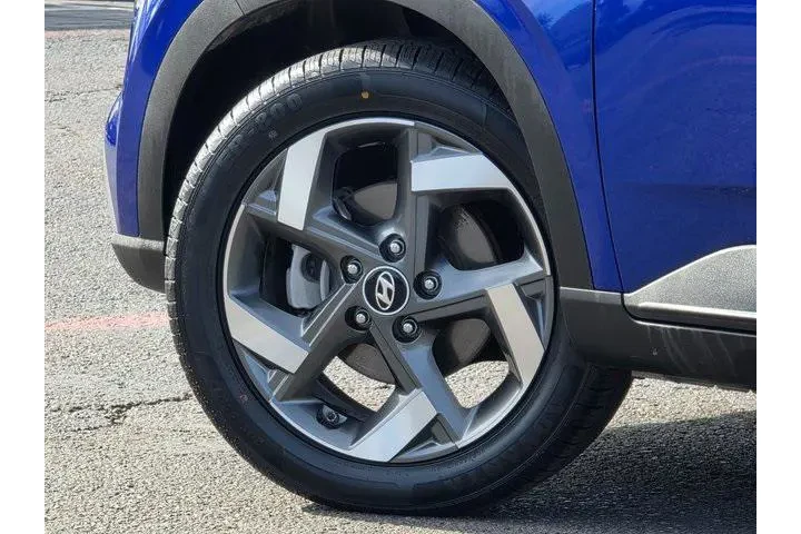 $17895 : Hyundai VENUE 2022 Limited 4 image 8