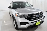 $27955 : Ford Explorer 2022 AWD XLT 4 thumbnail