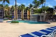 $2400 : North Miami Beaches$2300 thumbnail