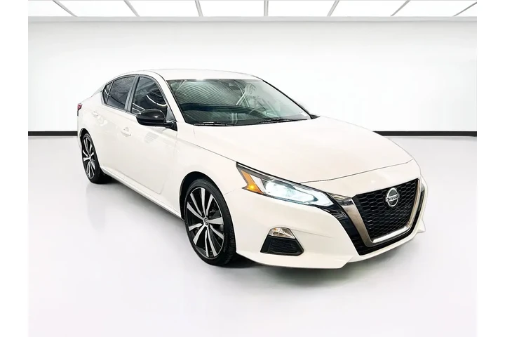 $18480 : Nissan Altima 2022 2.5 SR 4d image 3