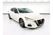 $18480 : Nissan Altima 2022 2.5 SR 4d thumbnail
