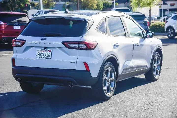 $37905 : Ford Escape Hybrid 2025 ST-L image 4
