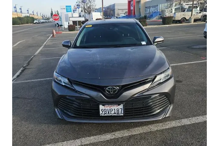 $18000 : Toyota Camry 2019 LE 4dr Sed image 4