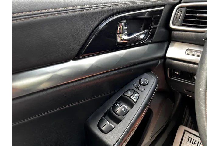 $23900 : Nissan Maxima 2019 3.5 S 4dr image 9