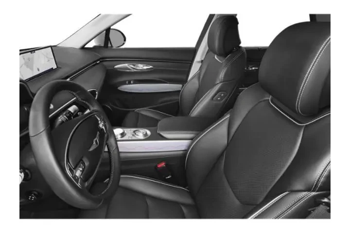 $38850 : Genesis GV70 2023 AWD 2.5T S image 9