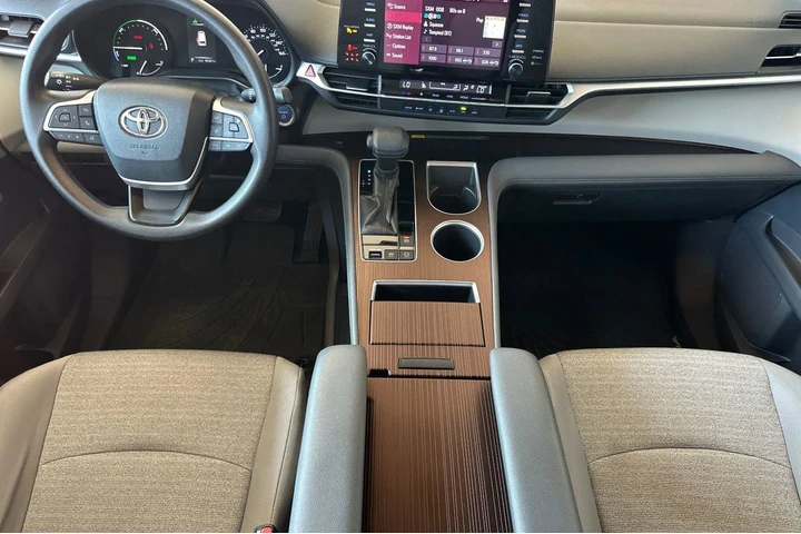 $36900 : Toyota Sienna 2021 AWD LE 8- image 6