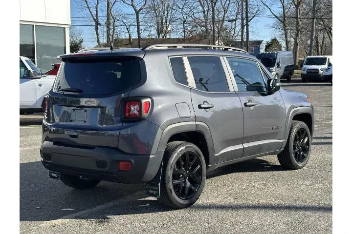 $20884 : Jeep Renegade 2023 4x4 Altit image 6