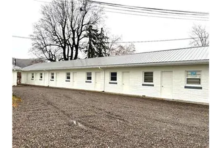 $325 : Rental property with 0 bedro image 2