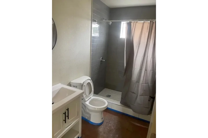 $3350 : RENTO NUEVO ADU PRIVADO image 3