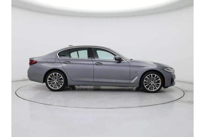 $30998 : BMW 5 Series 2023 530e 4dr S image 7