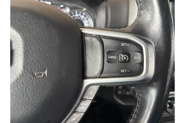 $29578 : Ram 1500 2021 4x4 Lone Star image 5