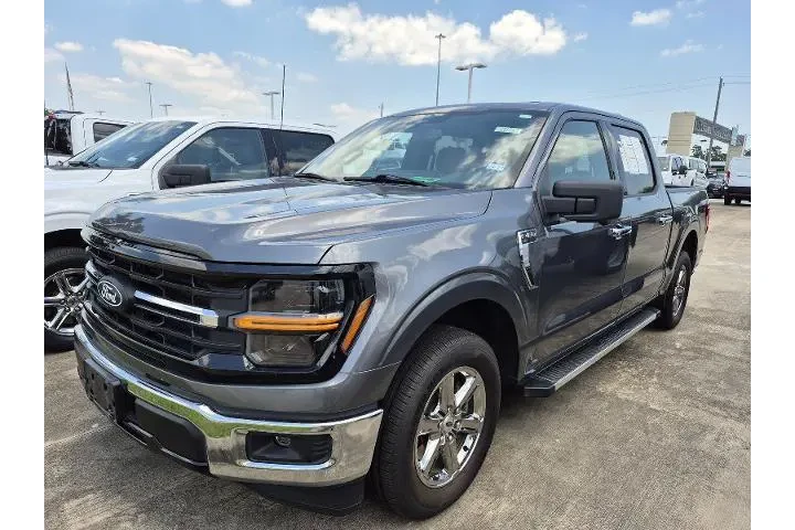$38196 : Ford F-150 2024 4x2 XLT 4dr image 1