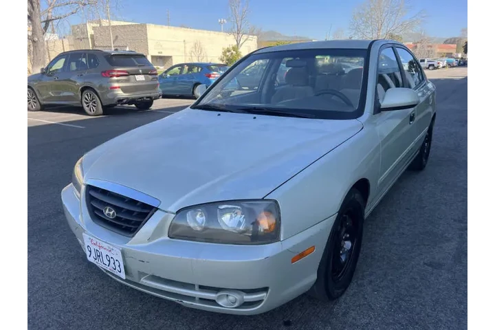$2250 : 2004 Elantra GLS image 3
