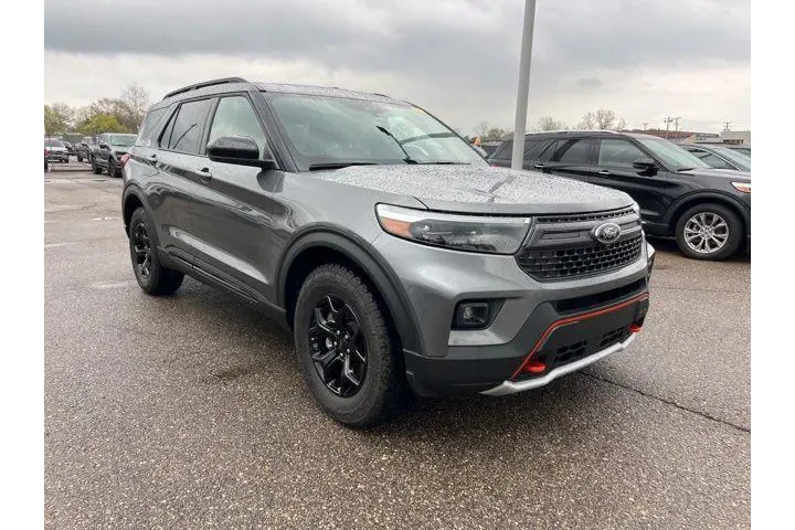 $39984 : Ford Explorer 2024 AWD Timbe image 3