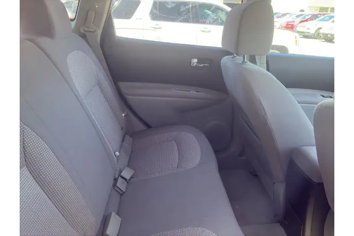 $9977 : Nissan Rogue 2013 S 4dr Cros image 4