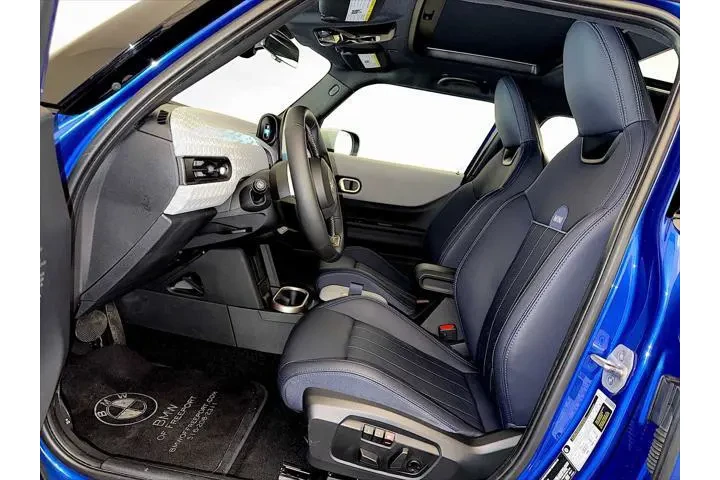 $29993 : MINI Hardtop 4 Door 2025 Coo image 9