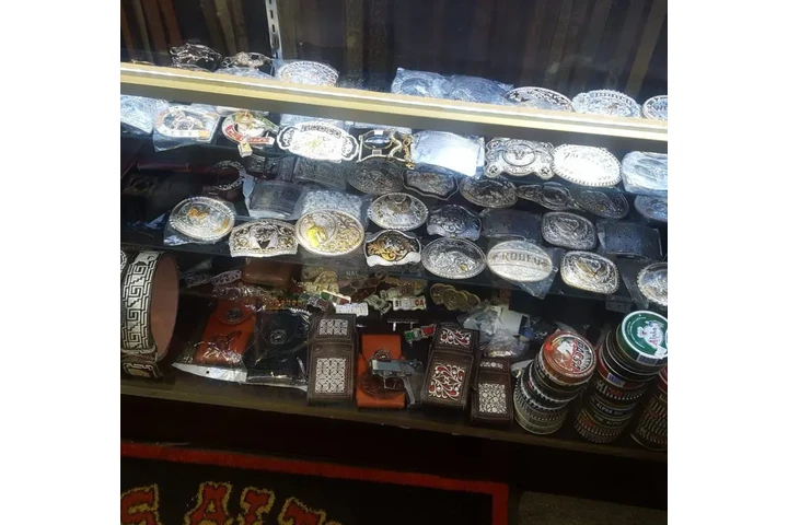 $1 : Pineda Western Wear image 3