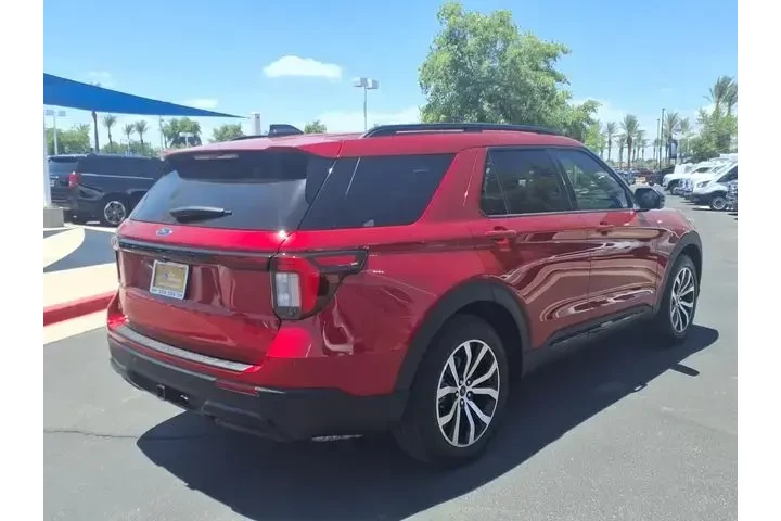 $39958 : Ford Explorer 2025 ST-Line 4 image 4