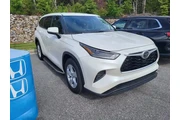 $29450 : Toyota Highlander 2021 L 4dr thumbnail