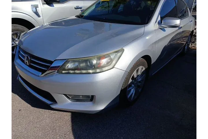 $15000 : Honda Accord 2013 image 1