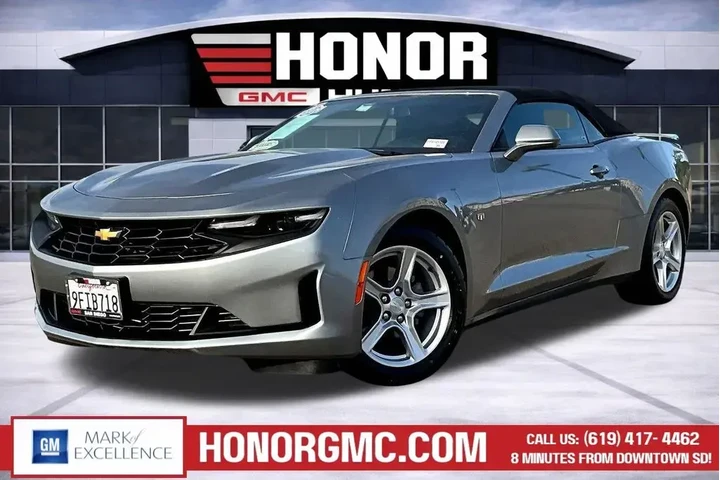 $24488 : Chevrolet Camaro 2023 LT 2dr image 3