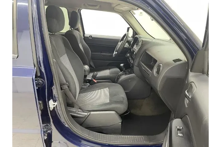 $7999 : Jeep Patriot 2017 4x4 Sport image 10