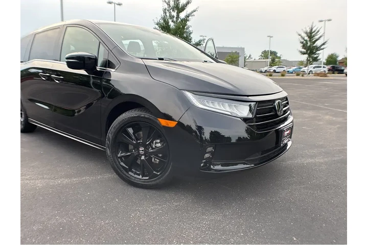 $38587 : 2024 Odyssey Sport image 6