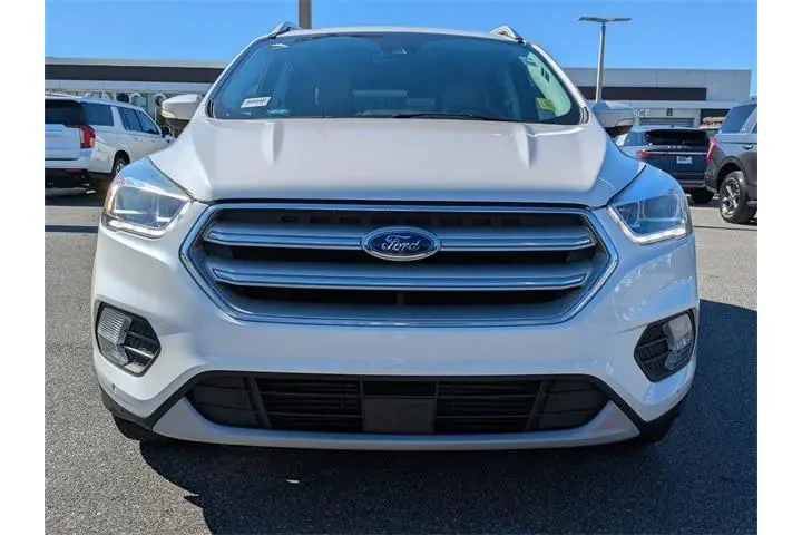 $13727 : Ford Escape 2018 Titanium 4d image 9
